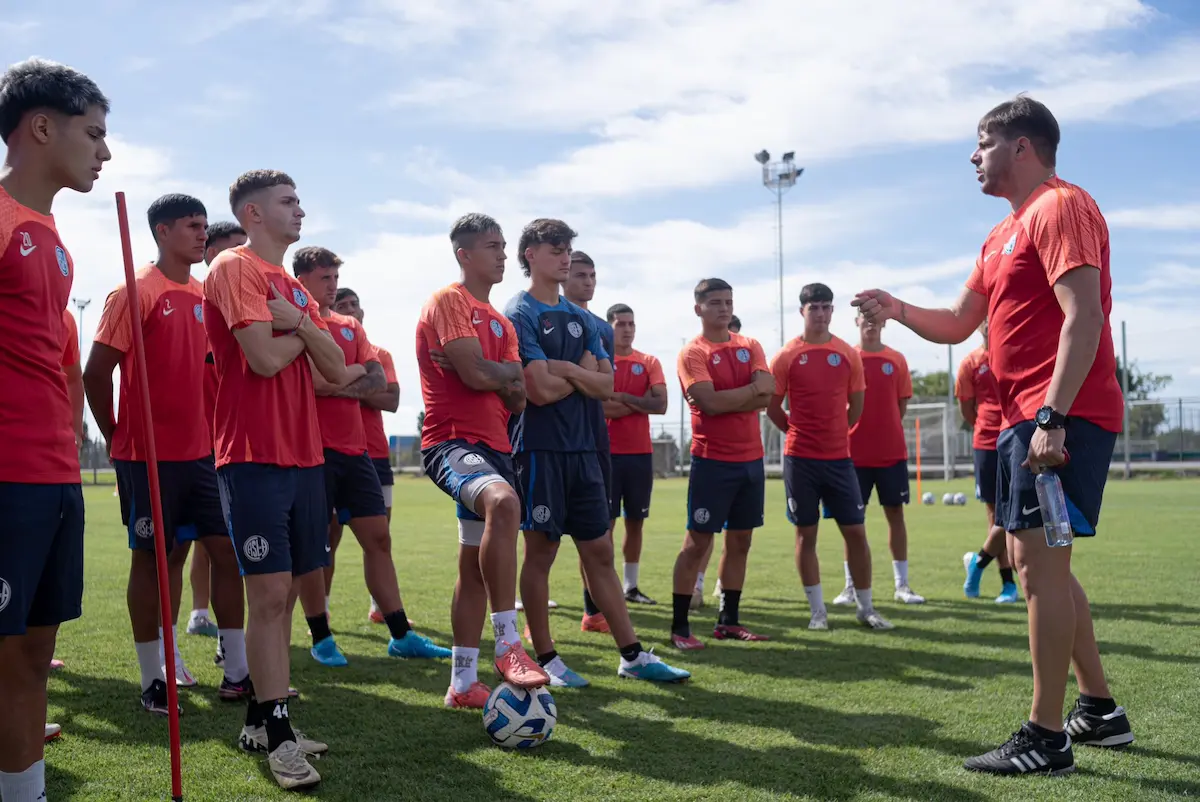 La Reserva de San Lorenzo comenzó la pretemporada bajo las órdenes de Ayude 1 damián ayude