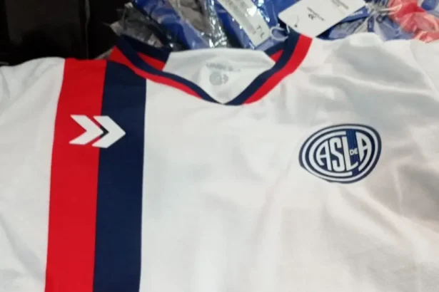 camiseta suplente san lorenzo