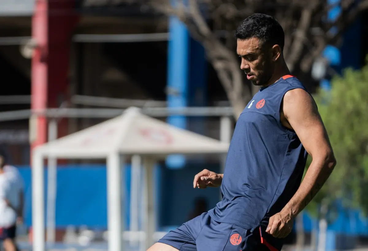 San Lorenzo, sin descanso: primera práctica de Nery Domínguez y el foco puesto en Gimnasia 1 Nery Domínguez