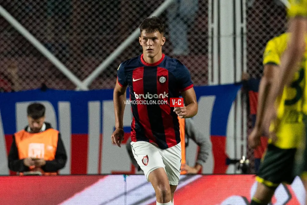 Jeremías James rescindió su contrato y se fue libre de San Lorenzo 2 jeremías james