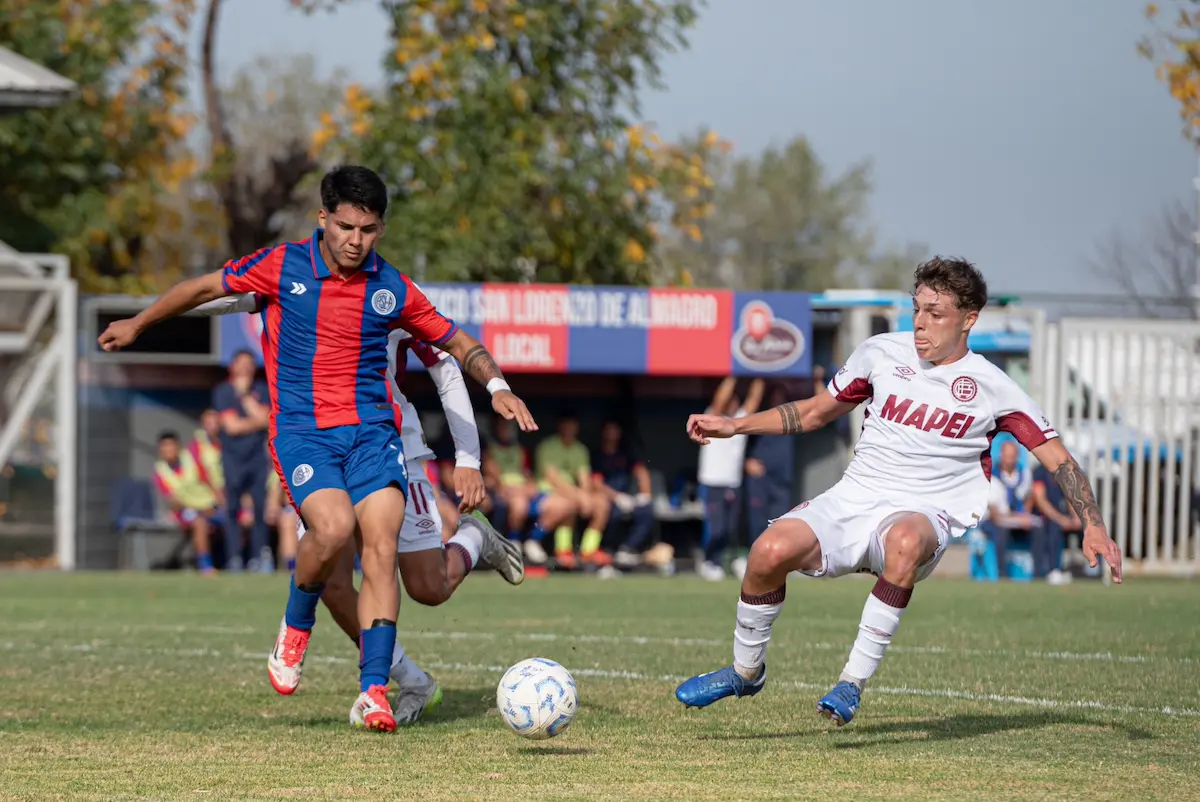 Uriel Ojeda debutó en Reserva con derrota: San Lorenzo perdió 1-0 con Lanús