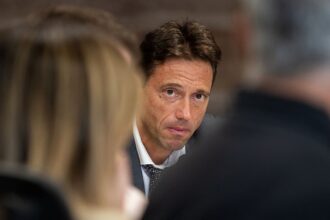 Moretti fue escrachado en un bar porteño