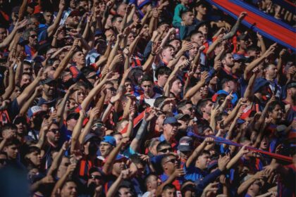 La popular de San Lorenzo, explotada