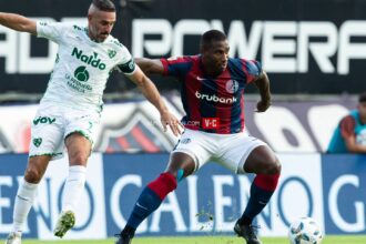 Jhohan Romaña contra Sarmiento, por la Copa de la Liga 2024