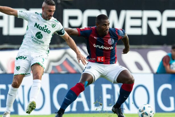 Jhohan Romaña contra Sarmiento, por la Copa de la Liga 2024