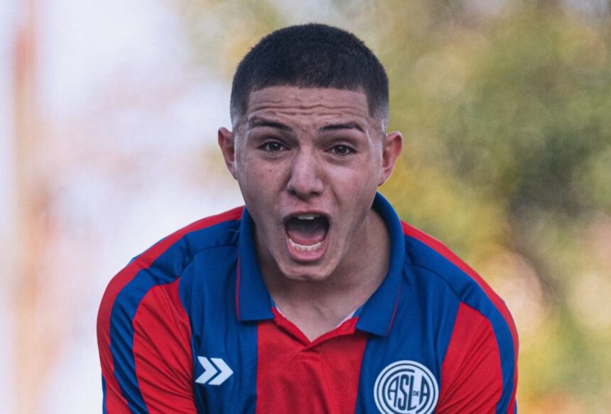 Salinardi marcó el gol de la clasificación de San Lorenzo a los octavos del campeonato de Reserva