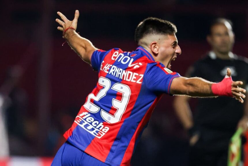 Tonga Hernández en el partido de San Lorenzo con Argentinos