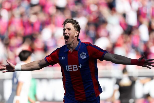 Vombergar, el hombre gol de San Lorenzo