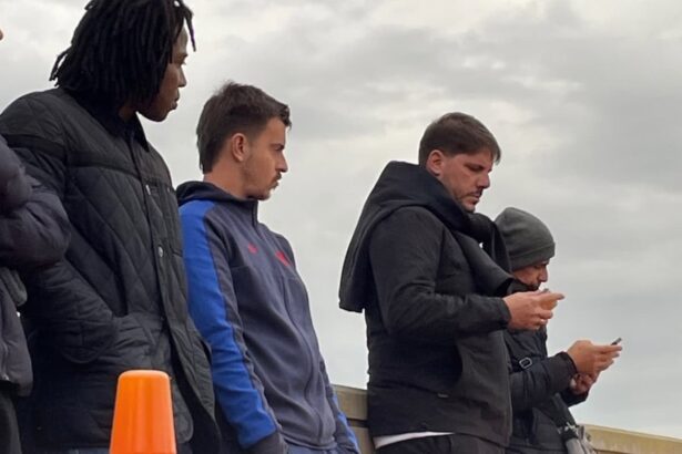 Damián Ayude, presente en el partido de la Reserva