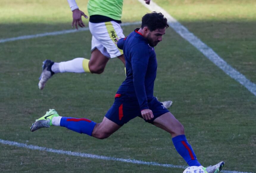 Cerutti en el amistoso de San Lorenzo vs. Almirante Brown