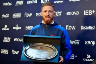 Iker Muniain se despidió de San Lorenzo