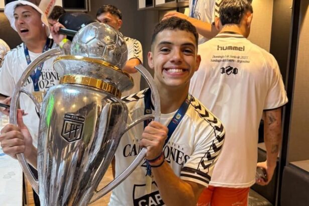 Tomás Silva, pieza clave en Platense campeón