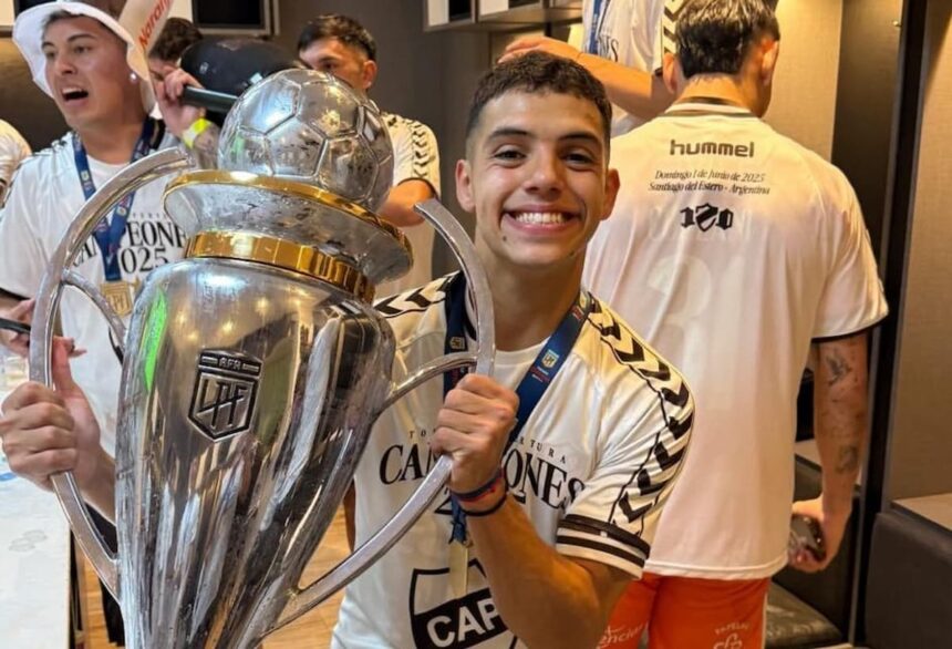 Tomás Silva, pieza clave en Platense campeón