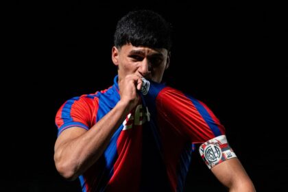 Montenegro, capitán y goleador de la Reserva contra River