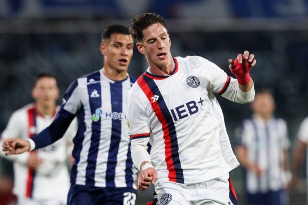 Vombergar en el partido con Talleres