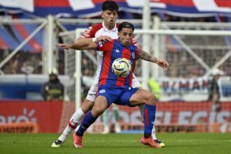 Cuello en el clásico de barrio contra Huracán
