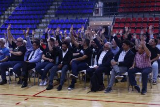Asamblea en San Lorenzo