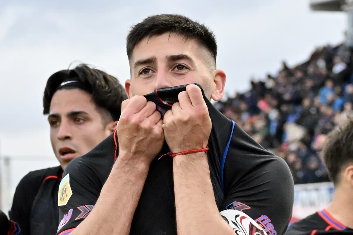 Hernández: sus 100 partidos en San Lorenzo y el mensaje para los hinchas 1 Hernández marcó en su partido 100 en San Lorenzo