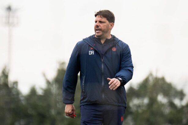 Damián Ayude en el entrenamiento de San Lorenzo