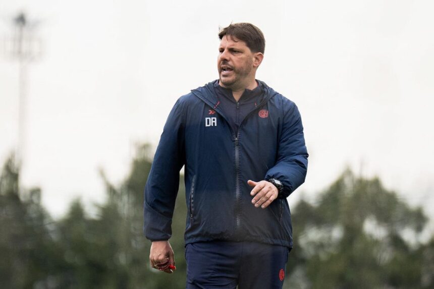 Damián Ayude en el entrenamiento de San Lorenzo