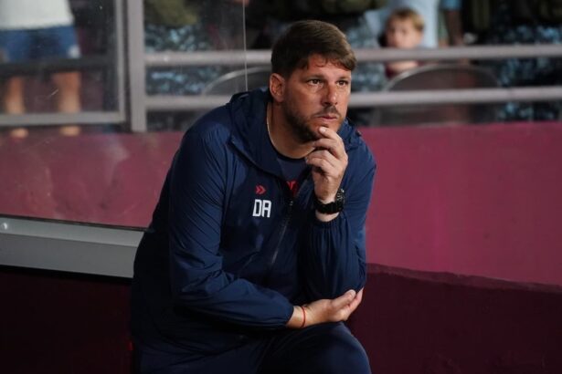 Ayude en el partido de San Lorenzo con Lanús