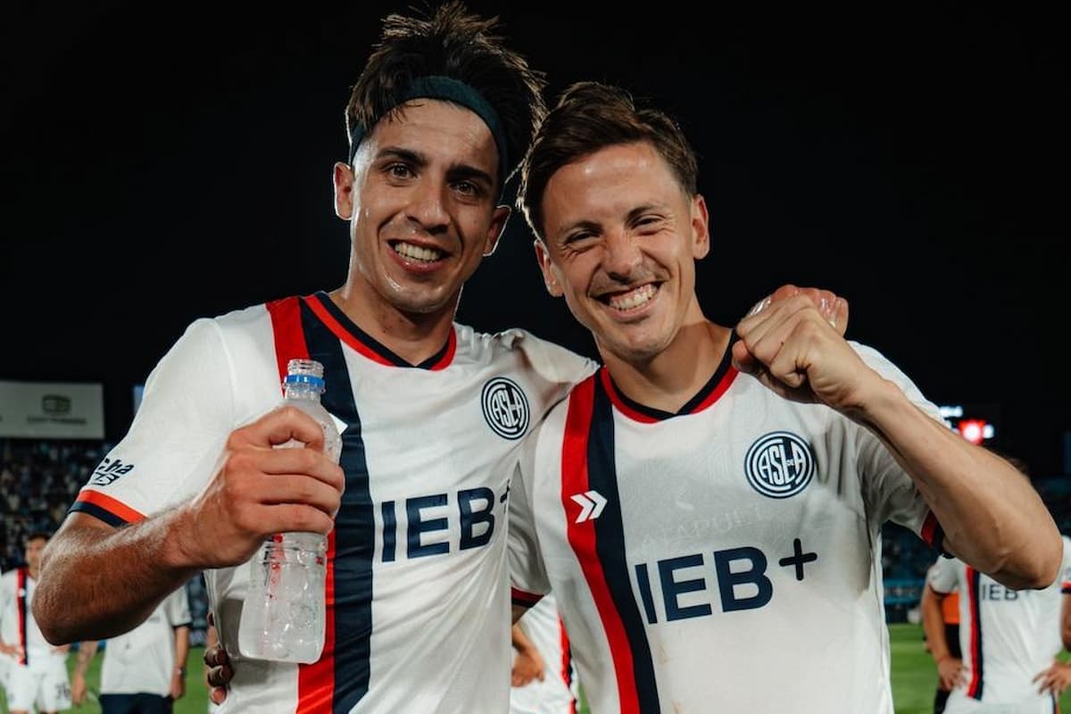 San Lorenzo festeja doble: volvió a zona de copas y se afirma en los playoffs 1 Cuello y Tripichio en el partido con Atlético Tucumán