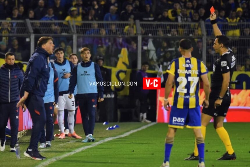 Ayude en el partido de San Lorenzo vs Rosario Central