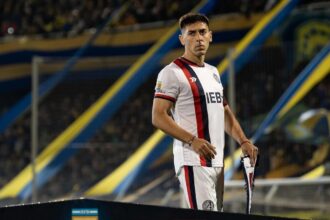 Hernández en el partido de San Lorenzo vs Rosario Central