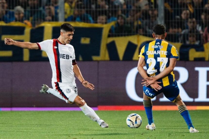 Hernández en el partido de San Lorenzo vs Rosario Central