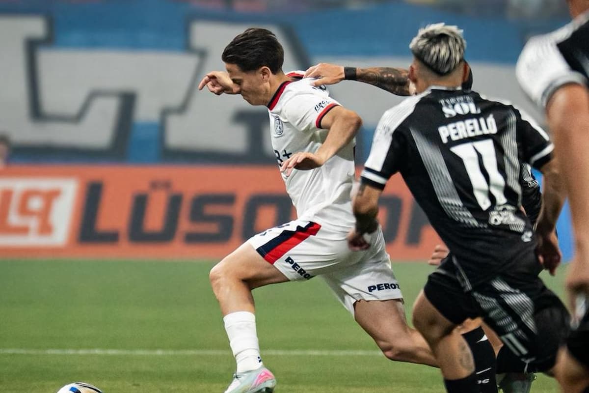 Tripichio en el partido de San Lorenzo con Central Córdoba