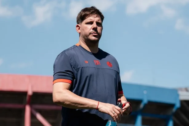 Damián Ayude, el técnico de San Lorenzo