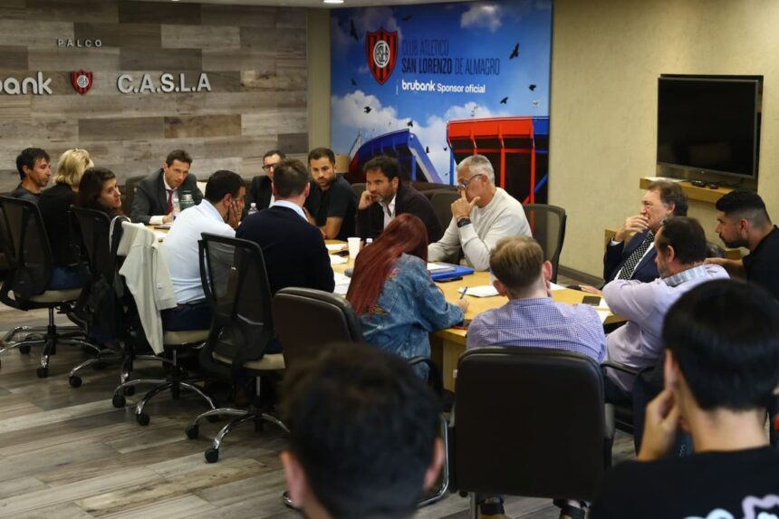 Los dirigentes se reúnen en Comisión Directiva