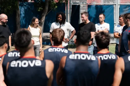 Costantino se presentó ante el plantel en el inicio de la pretemporada