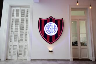 Allanamiento en la sede de Avenida La Plata