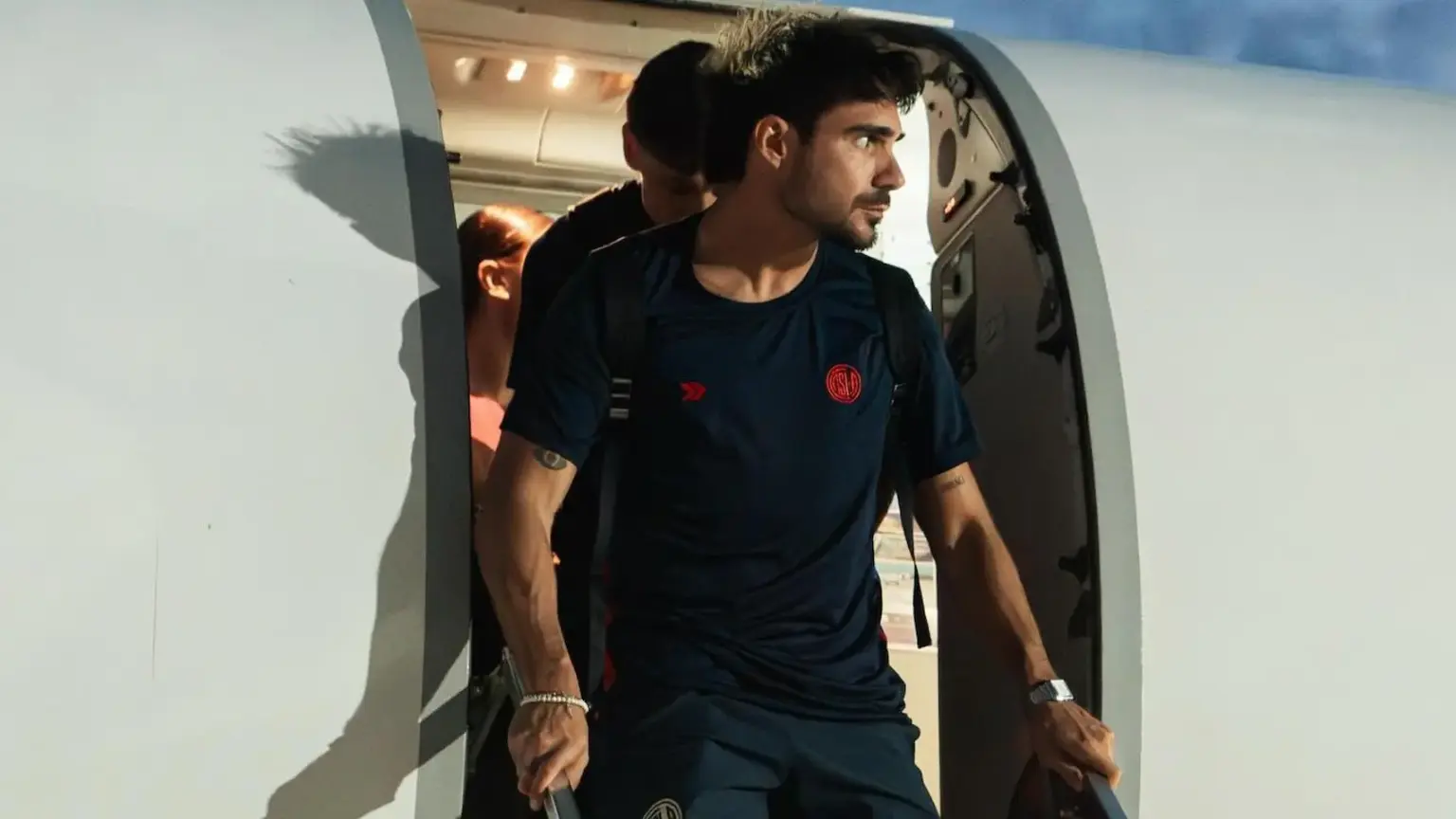 San Lorenzo viajó a Mendoza con sorpresas: Ayude no lleva las incorporaciones y dejó afuera a Barrios 1 San Lorenzo llegó a Mendoza para jugar con Gimnasia
