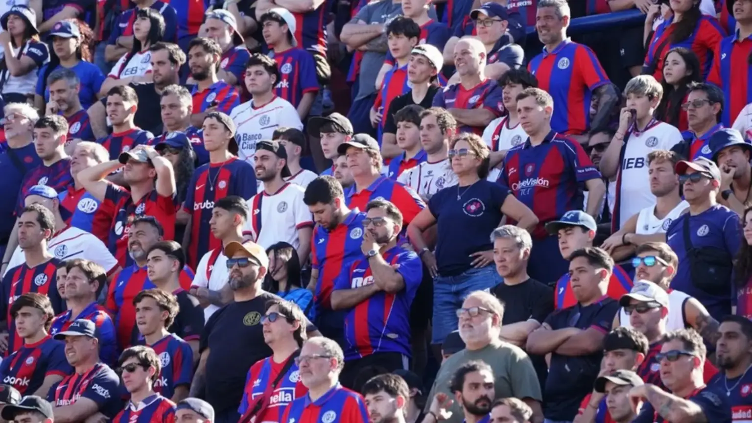 Indignación total: días y horarios vergonzosos para San Lorenzo en el Apertura 1 Enojo del hincha de San Lorenzo por la programación de la AFA