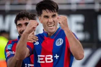 Gregorio Rodríguez en el partido de San Lorenzo vs Central Córdoba