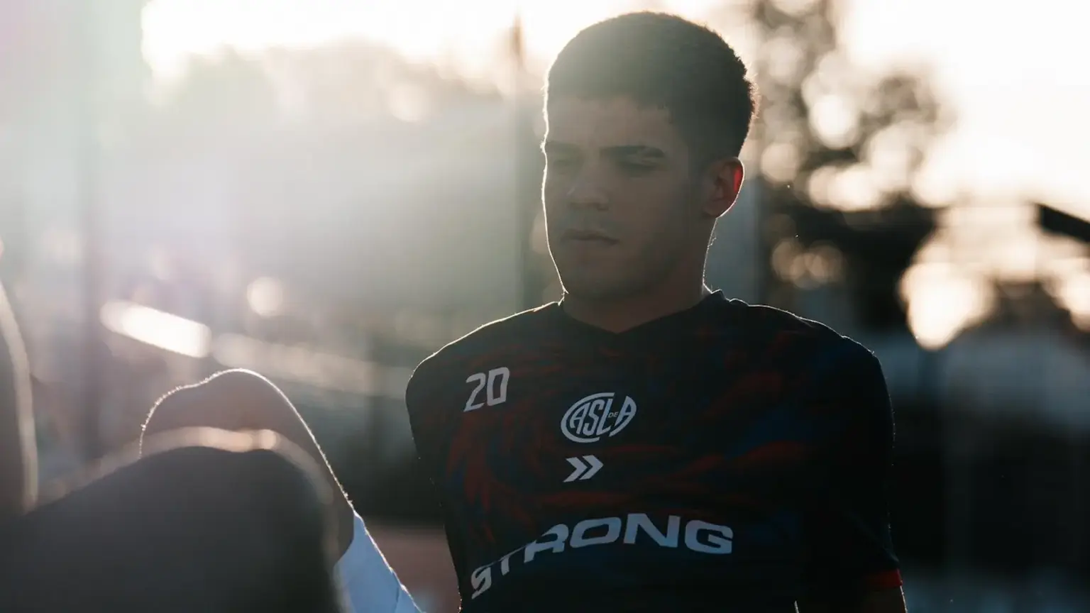 San Lorenzo tiene nuevo 10 y hay cambios fuertes en los dorsales 2 Facundo Gulli en la previa al amistoso de San Lorenzo contra Cerro Porteño