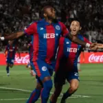 Diego Herazo en el partido de San Lorenzo con Gimnasia de Mendoza