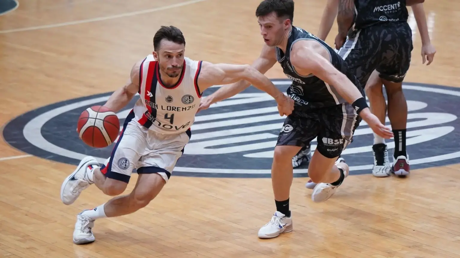 San Lorenzo cayó en Santiago y no encuentra el rumbo en la Liga Nacional 1 Básquet: San Lorenzo perdió ante Olímpico de La Banda