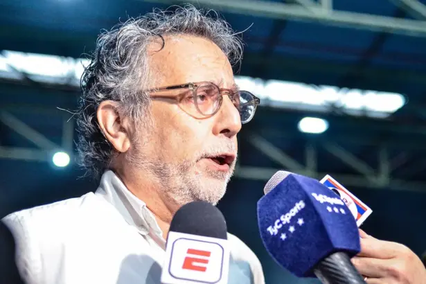 César Francis cuestiona la gestión de San Lorenzo