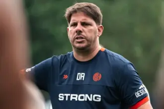 Ayude probó el equipo que se perfila para jugar contra Huracán