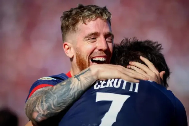El regreso de Iker Muniain: visita a sus ex compañeros y presencia confirmada ante Instituto