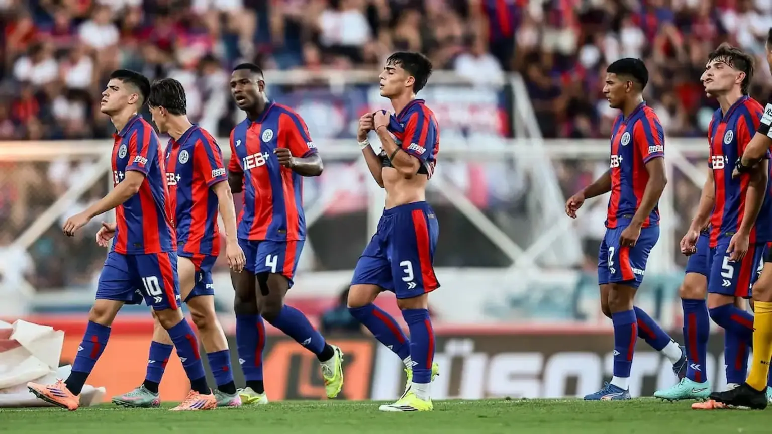 El paro de la CGT pone en duda el partido de San Lorenzo 1 Paro de la CGT el día del partido de San Lorenzo vs Estudiantes de Río Cuarto