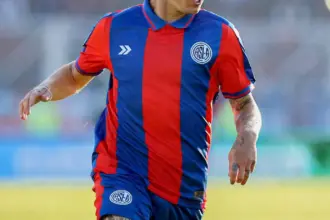 San Lorenzo jugará sin sponsor ante Estudiantes de Río Cuarto