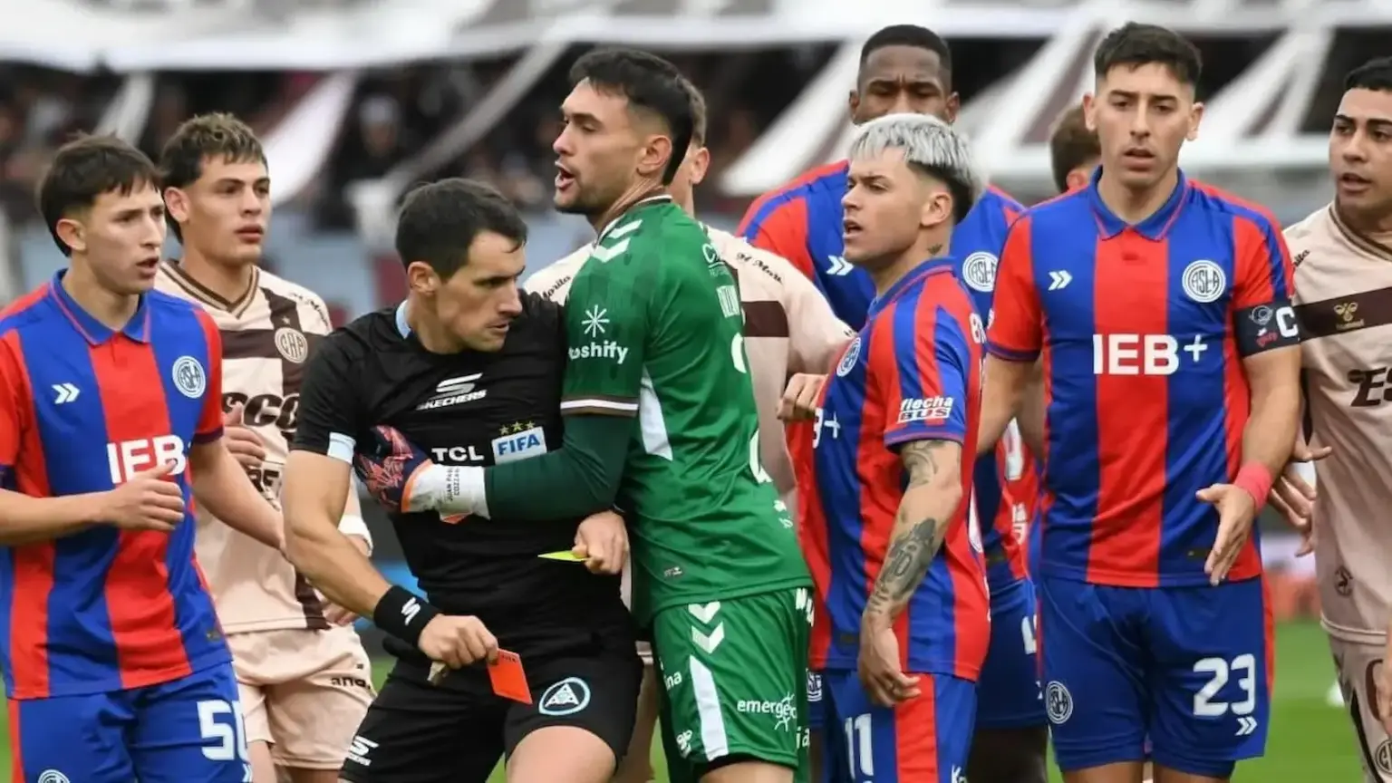 El polémico antecedente del árbitro de San Lorenzo vs. Estudiantes de Río Cuarto 1 Sebastián Martínez Beligoy será el árbitro del partido de San Lorenzo