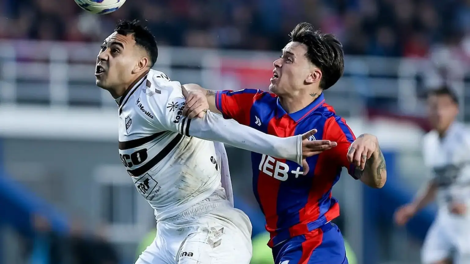 El historial juega para San Lorenzo, pero los antecedentes recientes encienden alarmas 1 Cuándo fue la última vez que San Lorenzo jugó un domingo en el Nuevo Gasómetro