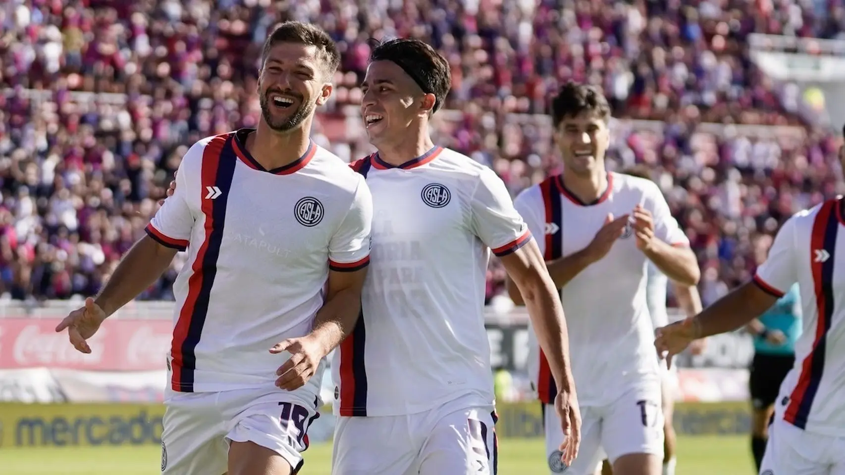 San Lorenzo recibe a Defensa y Justicia con la obligación de volver al ...