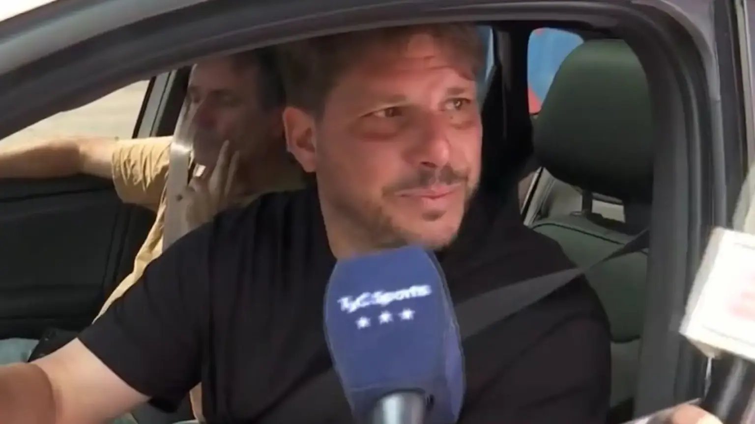 El dolor de Ayude tras su salida de San Lorenzo: "Me voy tranquilo y agradecido" 1 El dolor de Ayude tras su salida de San Lorenzo: "Me voy tranquilo y agradecido"