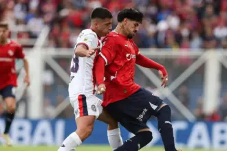 Cuello en el partido de San Lorenzo contra Independiente